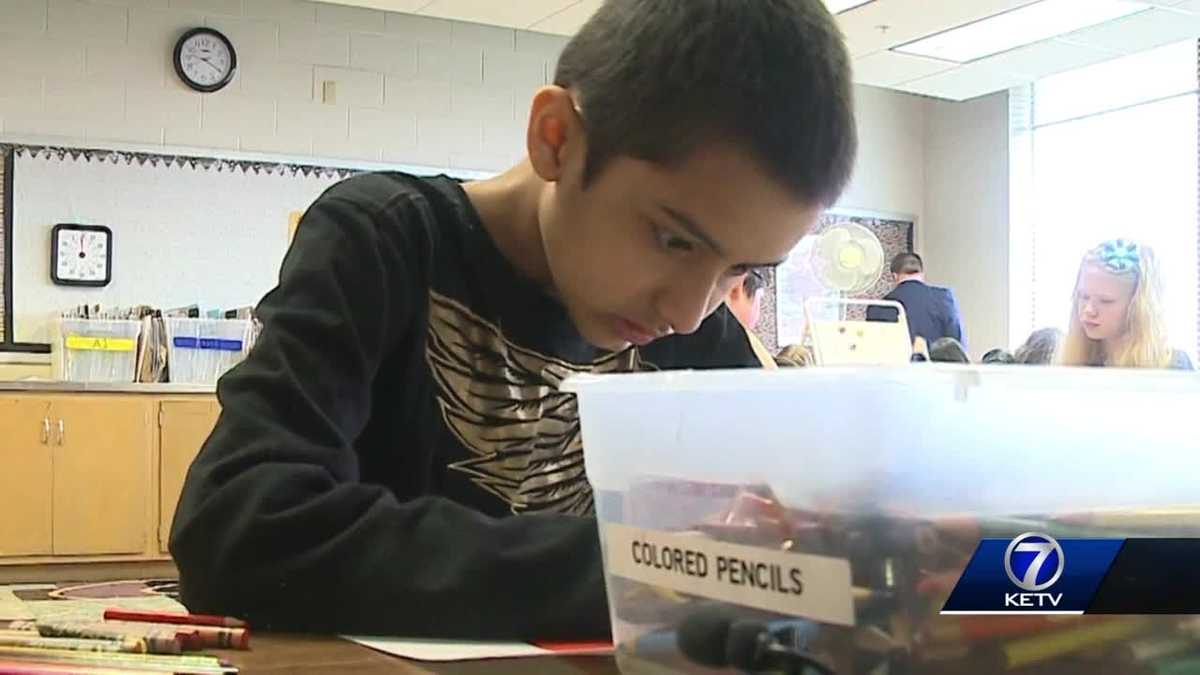 Student with autism inspires others through art