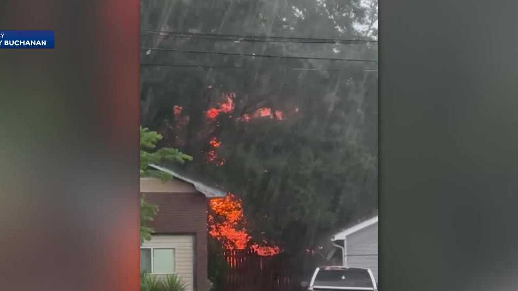 Home destroyed by lightning in Tylertown