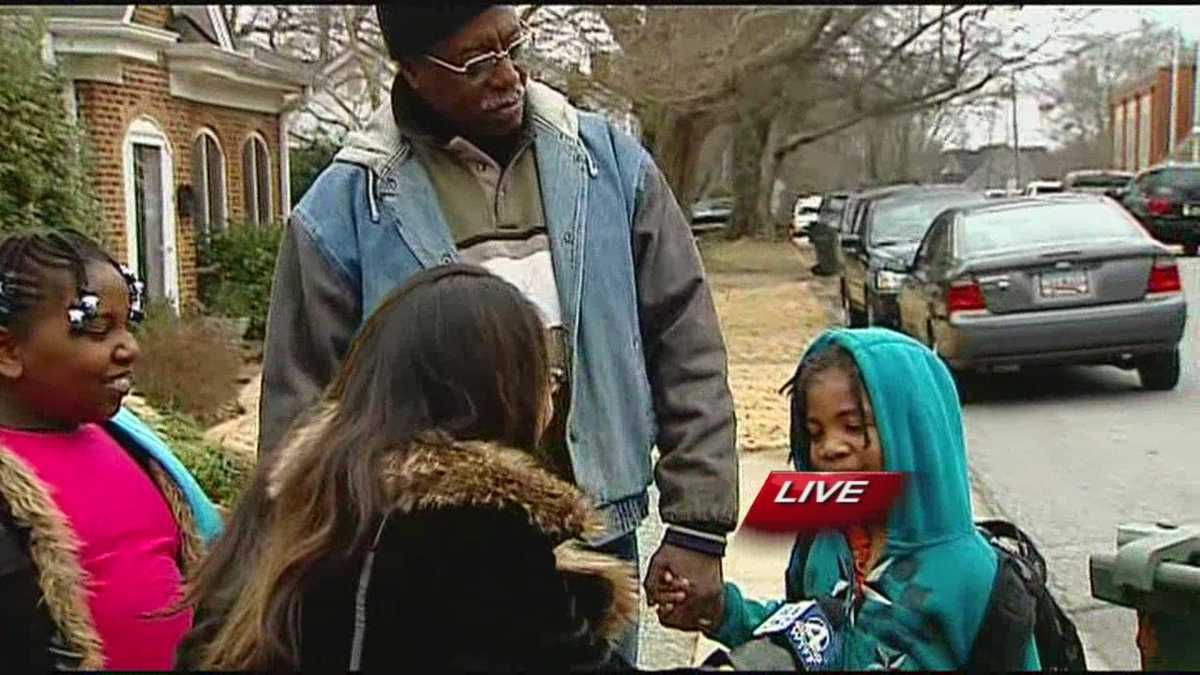 Schools dismiss early ahead of winter storm