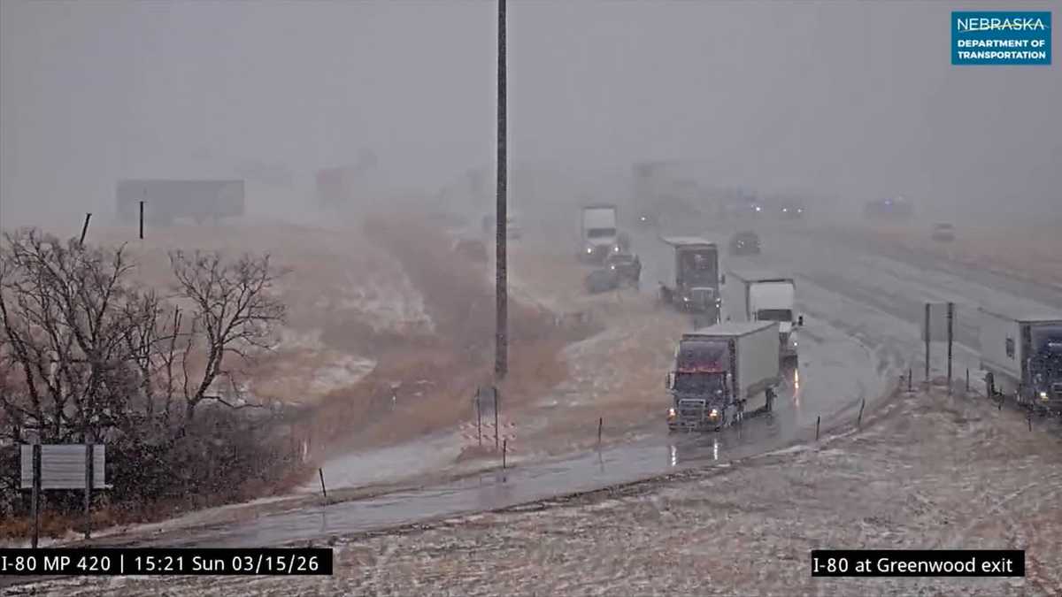 Nebraska crash closes multiple lanes on Interstate 80