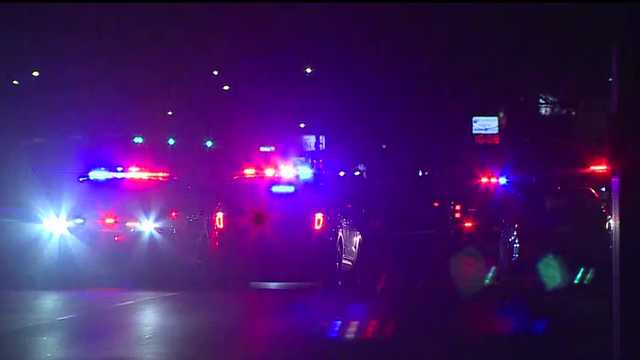 Fatal crash closes Coors Boulevard SW - Vimarsana News