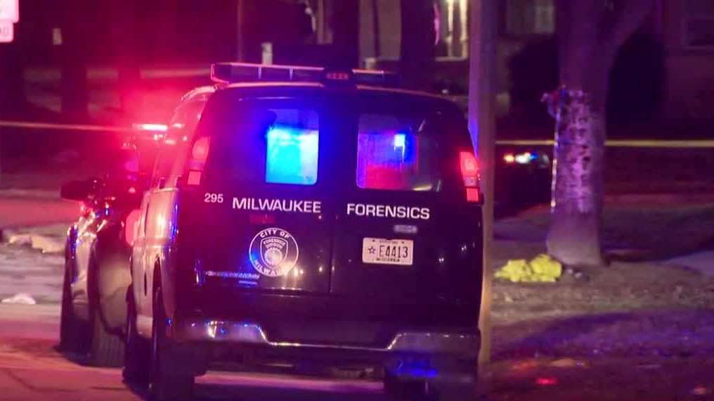 One dead, another injured in double shooting in Milwaukee