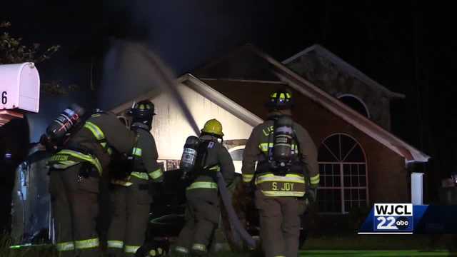 Hinesville house fire displaces at least 1 person - Vimarsana News