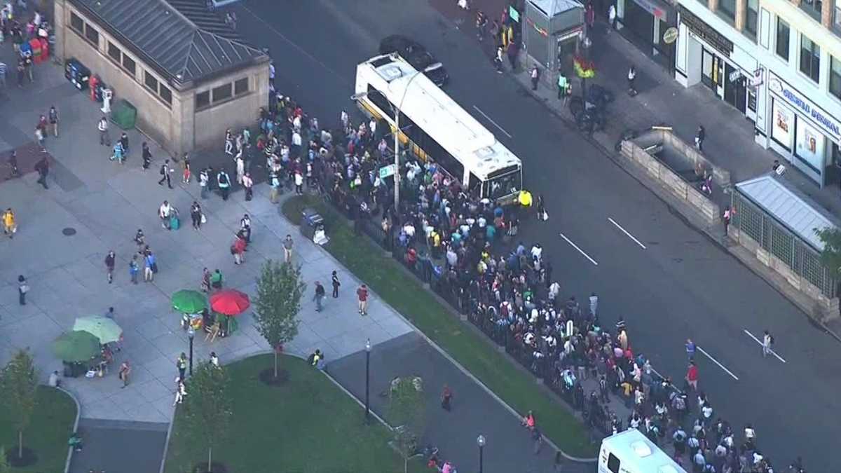 Red Line incident causes miserable delays for commuters