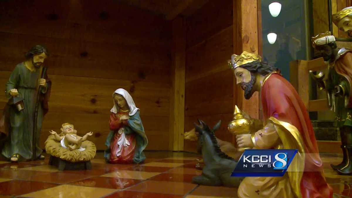 Nativity scene on display at Iowa State Capitol