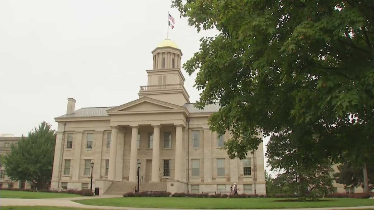 Univ. of Iowa teaching assistant inadvertently emails 