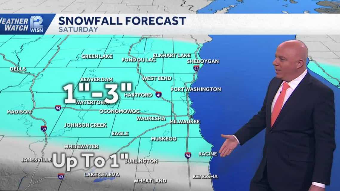 Light snow moving into SE Wisconsin