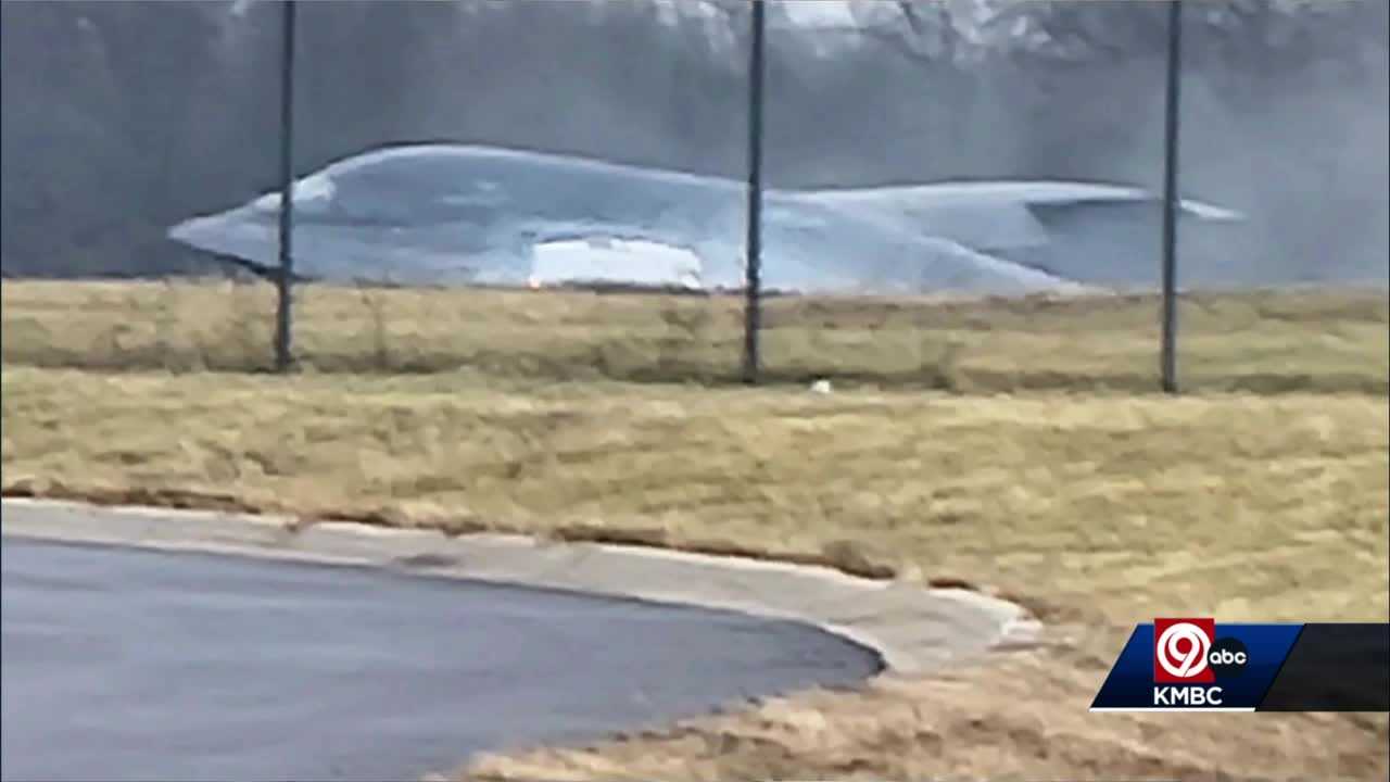 U.S. Air Force B-2 Stealth Bomber Damaged In Emergency Landing