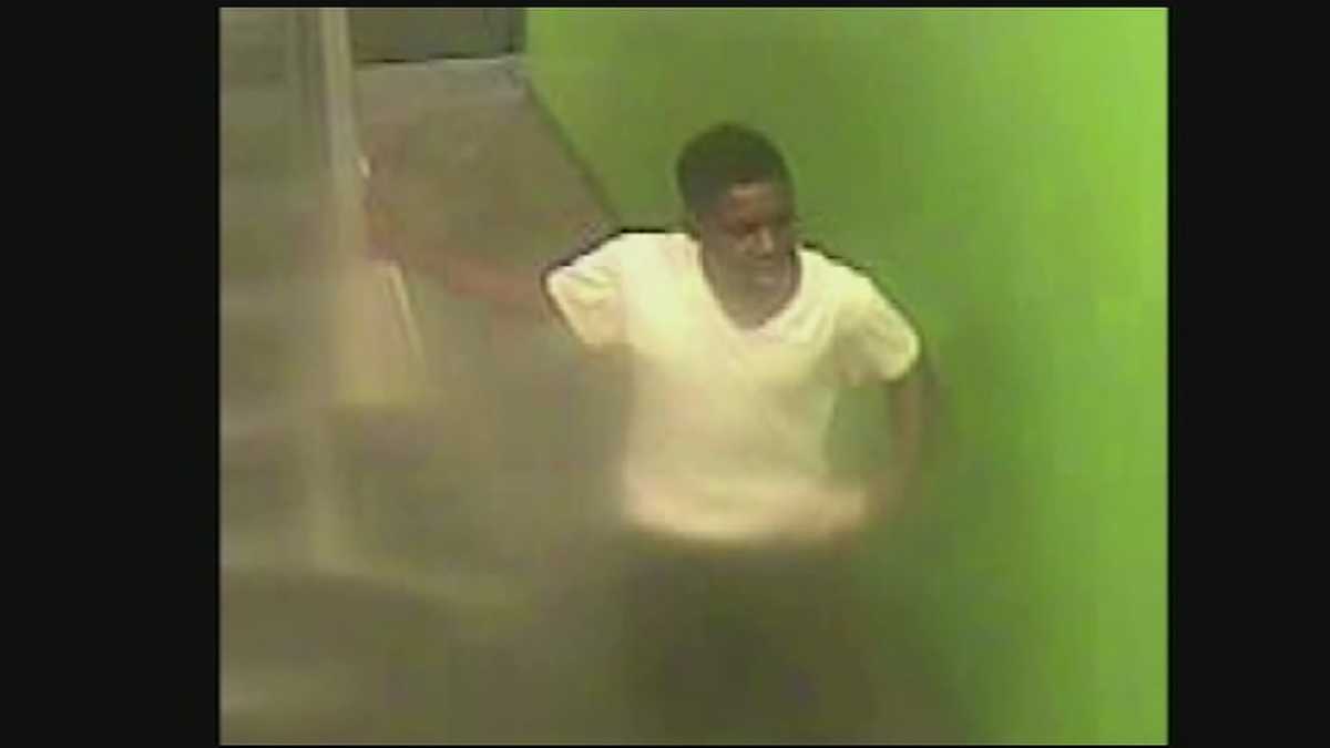 Police searching for man who groped woman in Fountain Square garage