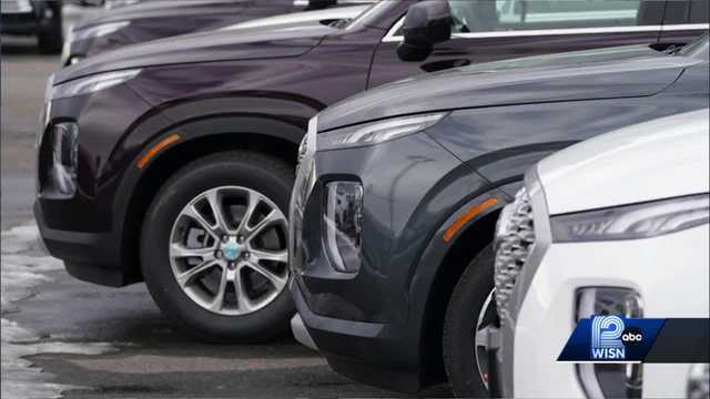 Milwaukee lawmakers angry Hyundai is charging for security kits - Vimarsana News