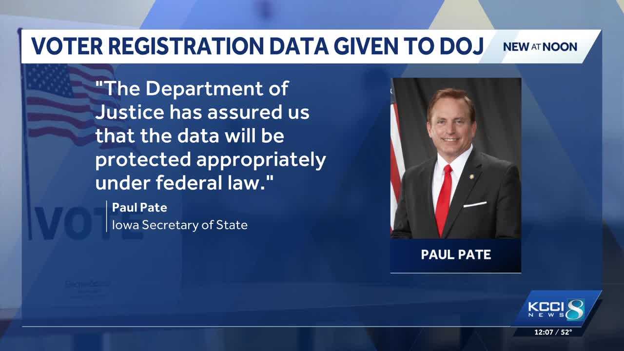 Iowa turns voter registration data over to federal government