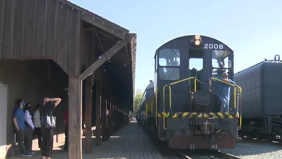 Reopening California: CA State Railroad Museum now taking passengers on historic train rides - Vimarsana News