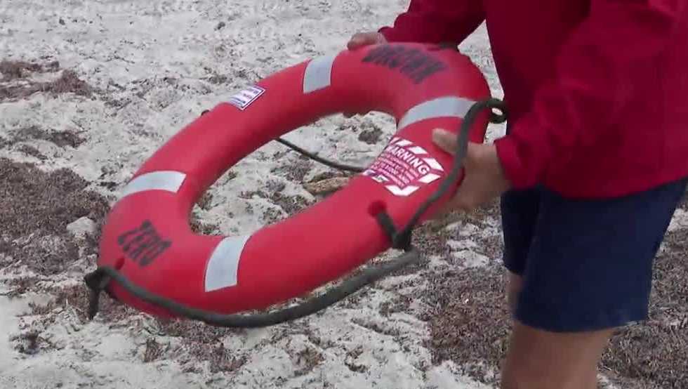 Life-saving rescue rings removed from Cocoa Beach