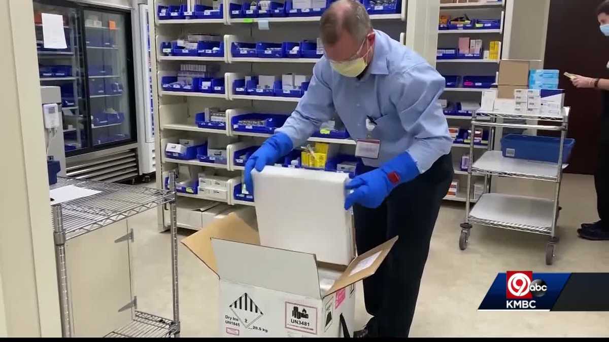 Kansas, Missouri say second shipments of Pfizer vaccine will be smaller