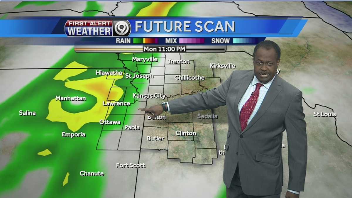 Start of the work week brings rain's return
