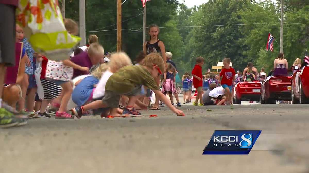 Thousands crowd small town of Slater for Fourth of July