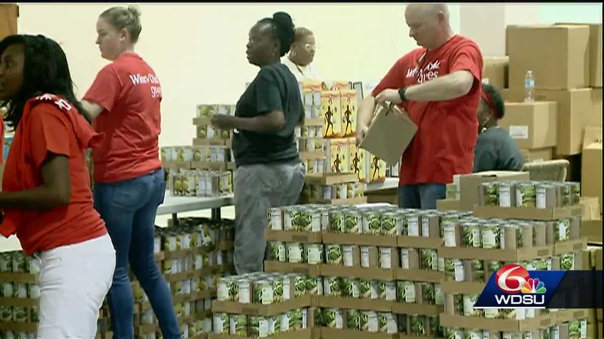 Winn Dixie donates $25K worth of food to families in need