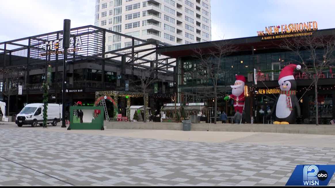 Deer District hosts holiday market until the end of November