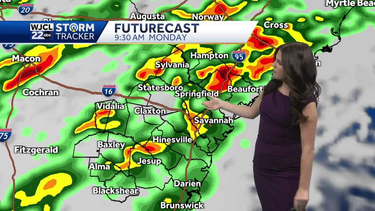 A mix of sun and clouds for Saturday before rain moves in