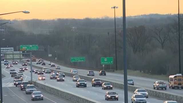 Florida roads fill with travelers as holiday driving rush begins - Vimarsana News
