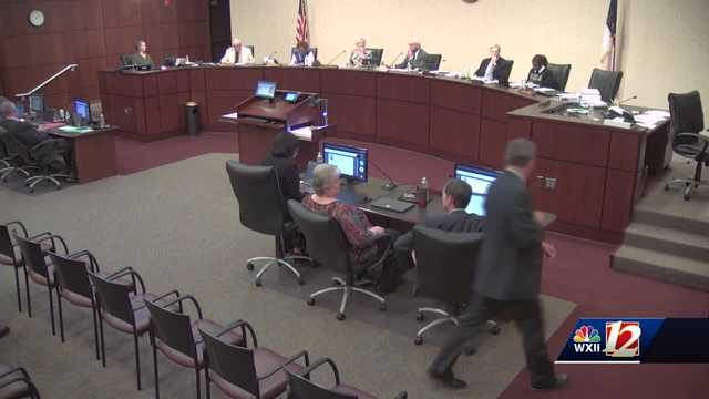 North Carolina commissioners at odds over detention officer pay - Vimarsana News