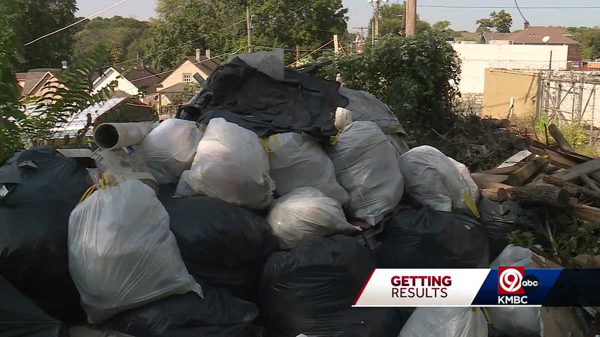 KC tells residents not to use red trash bags