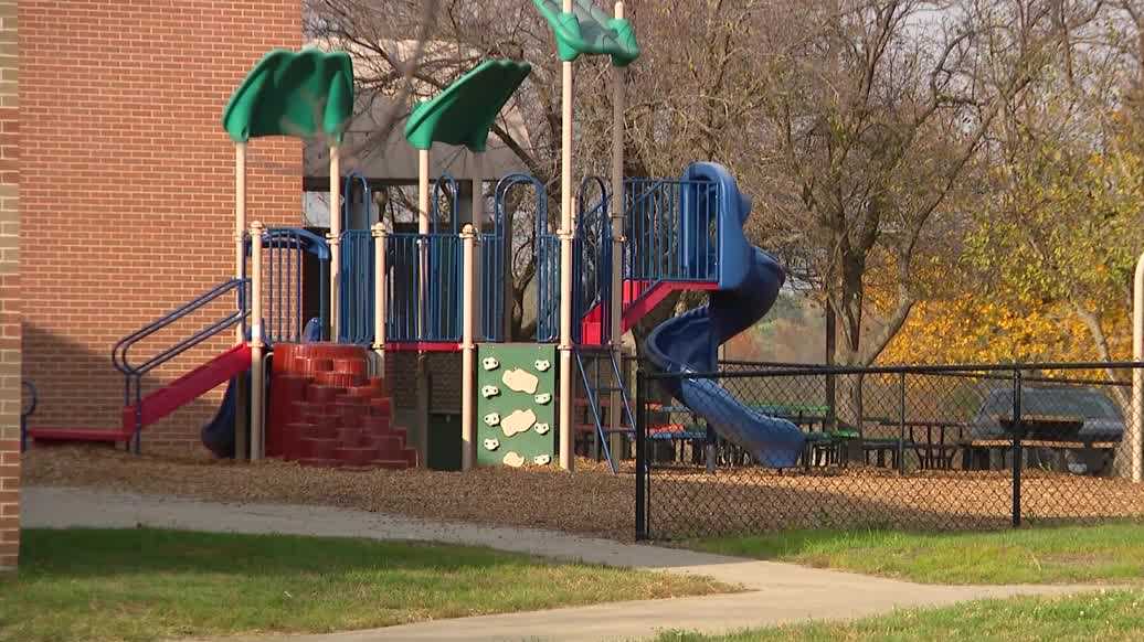 west des moines schools to offer in-person mental health services
