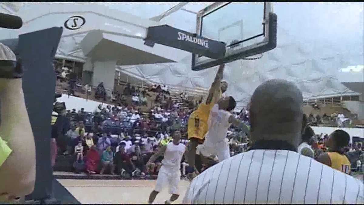 Velma Jackson completes comeback versus Provine