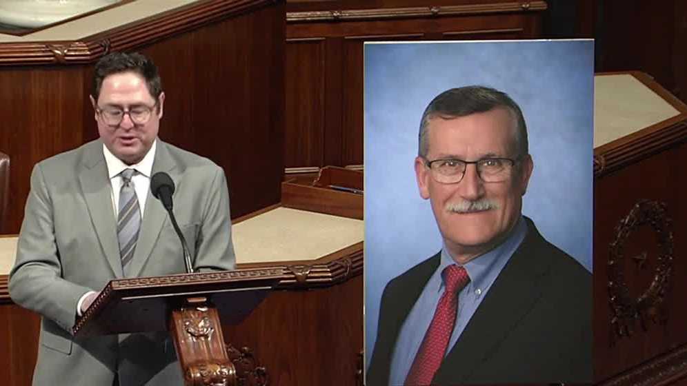 Nebraska congressman honors Papillion's mayor on House floor