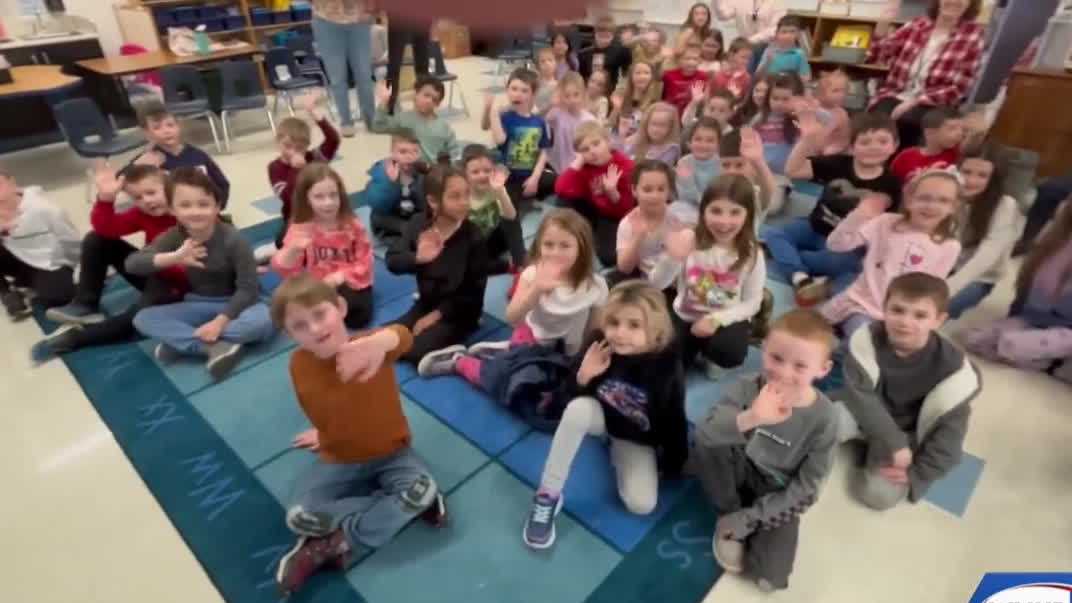 WMUR's Kevin Skarupa visits Pembroke Hill School
