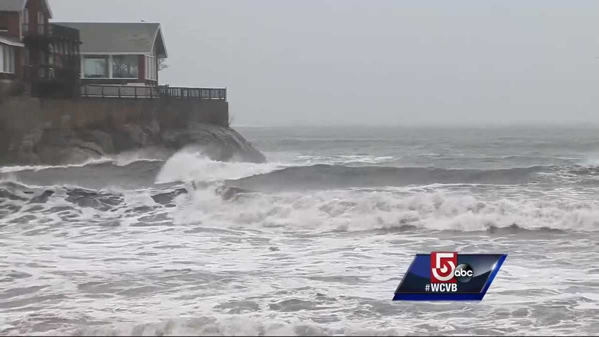 Wind Gusts, Rain Batter Coast