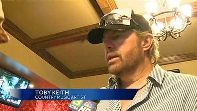 Toby Keith performs at his Folsom restaurant