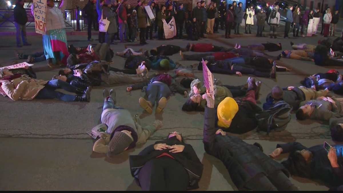 Pittsburgh protest over NYC police chokehold death