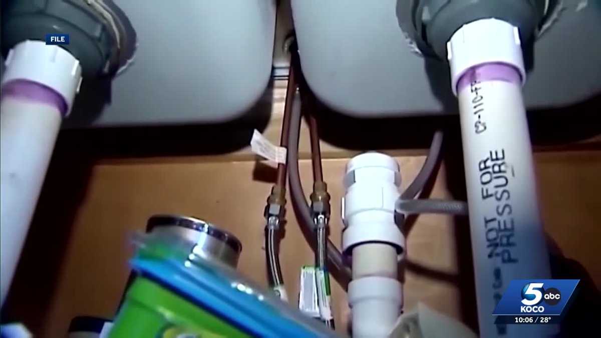 Oklahoma crews ready to tackle water pipe issues amid cold spell