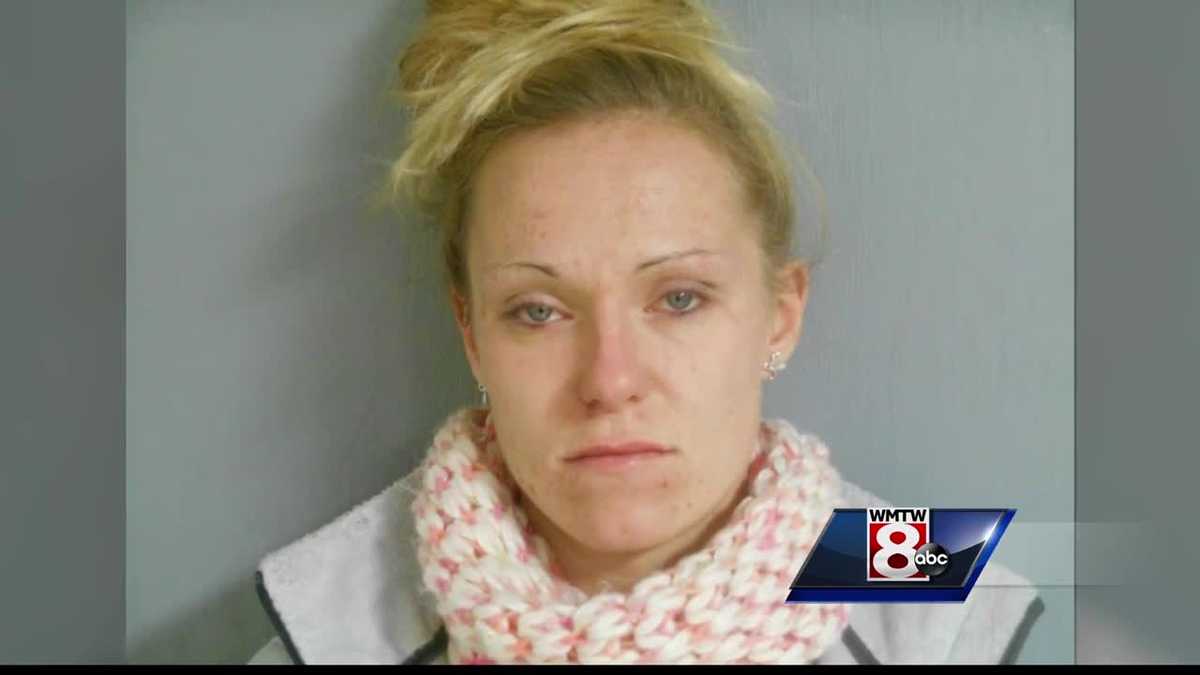 Mother found passed out from heroin with 4-year-old in car