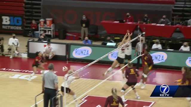 Husker setter shakes off direct hit in Minnesota win - Vimarsana News