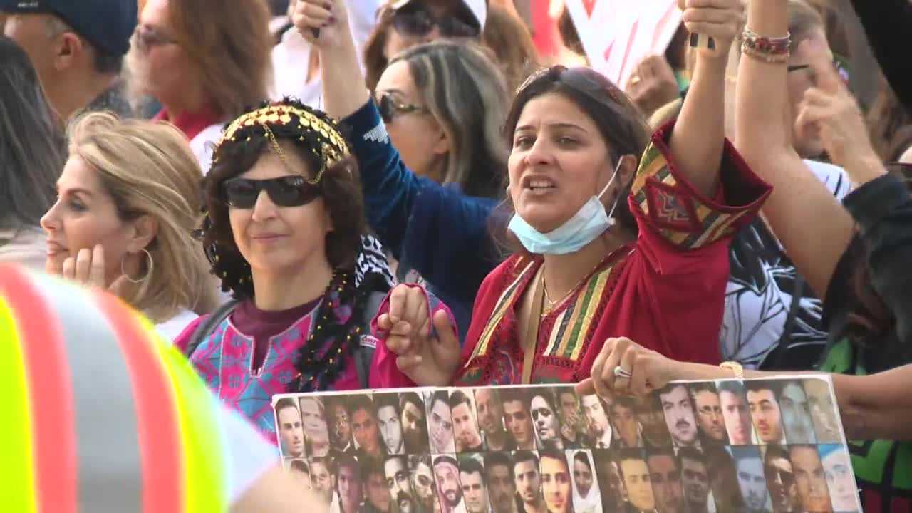 Iranians in California united in global rally amid weekslong protests - Vimarsana News