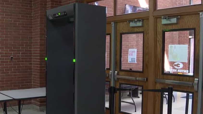 Metal Detectors Put into Use at Effingham County High Schools Monday ...