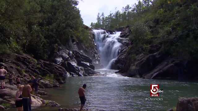 Explore the un-Belize-able rainforests 