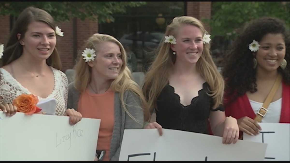 Massachusetts teens hold rally after negative prom photo comments