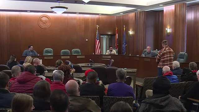 At forum, voters question Royals stadium move - Vimarsana News