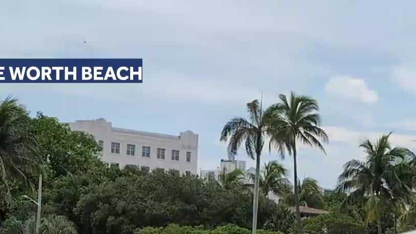 Neighbors compete in Lake Worth Beach’s Great American Raft Race