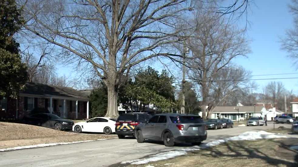Coroner identifies 19-year-old man shot, killed in east Louisville