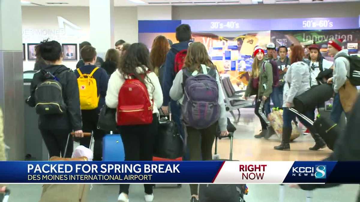 Spring break rush hits Des Moines International Airport