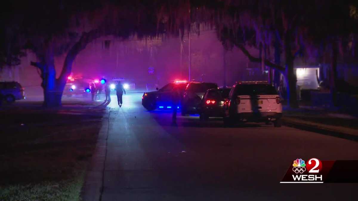 Man dies after being found with gunshot wound near Apopka intersection
