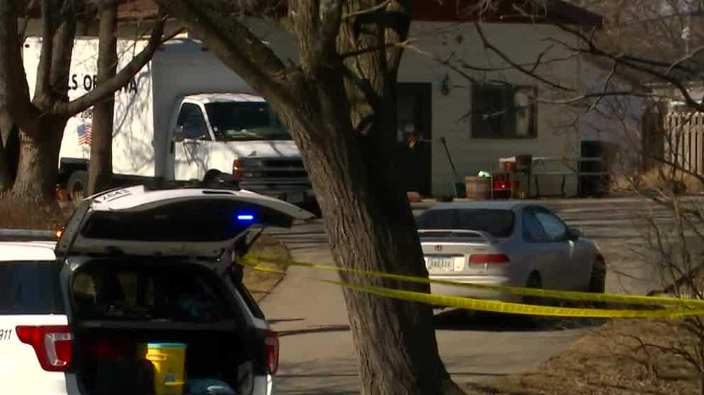Police search for suspect, motive after man shot 3 times in car
