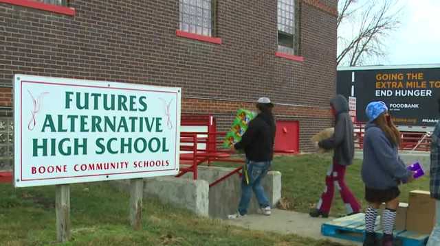 One year later: Some Iowa families struggle to make ends meet - Vimarsana News