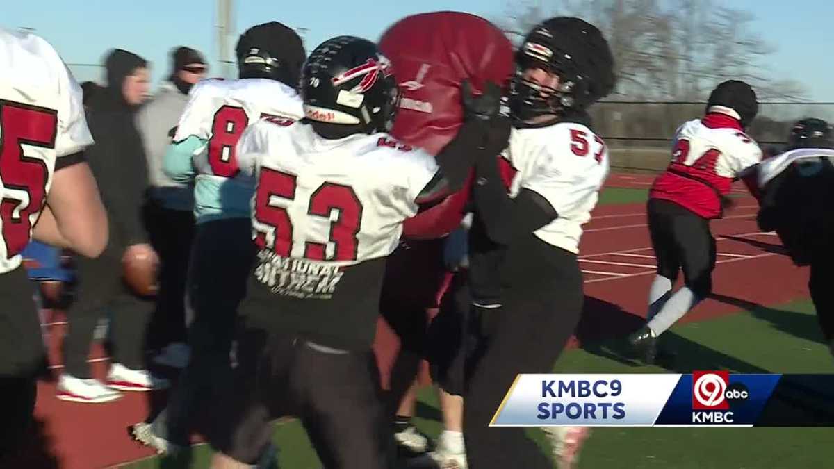 Fort Osage football team preps for state finals