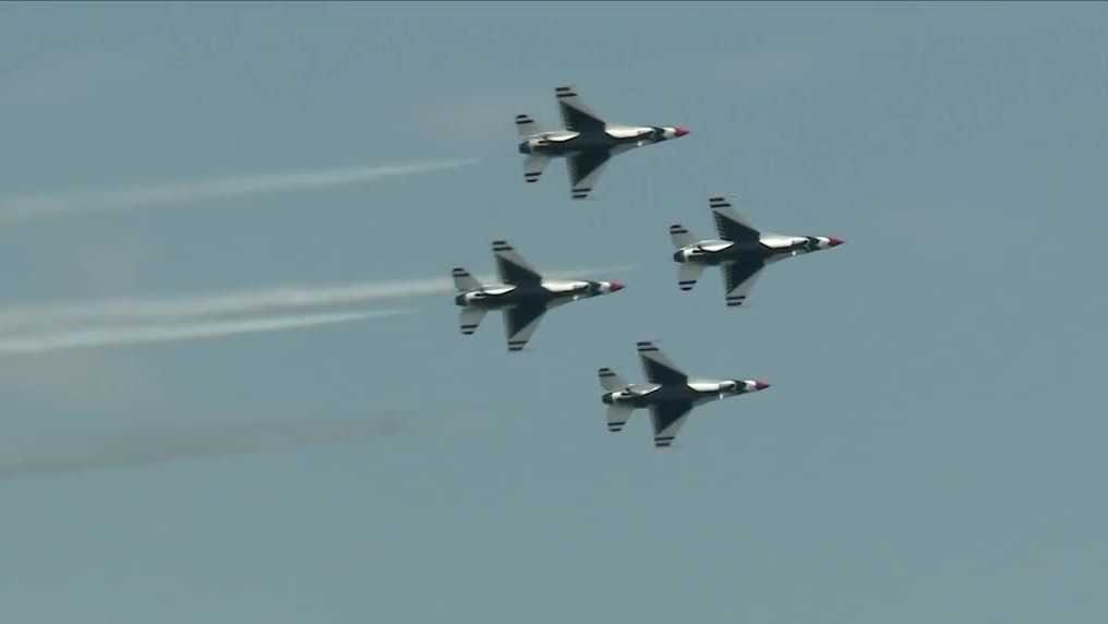 Air Force Thunderbirds to headline Milwaukee Air and Water Show - Vimarsana News
