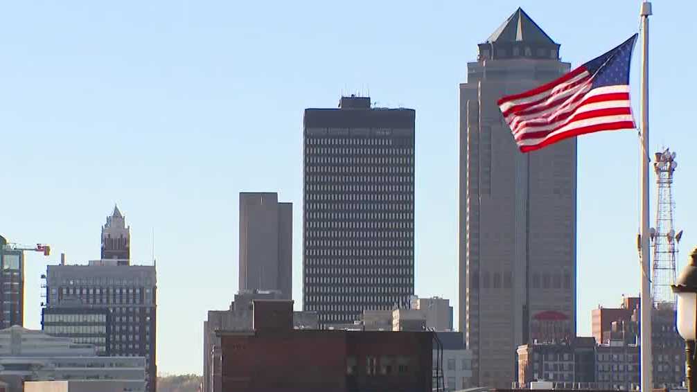Des Moines voters make history with record school bond, first Latino council member